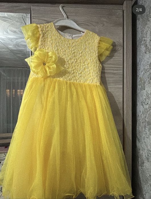 Платья на праздник 2-4 года
