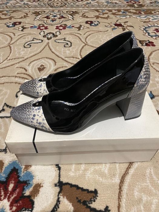 Туфли              .