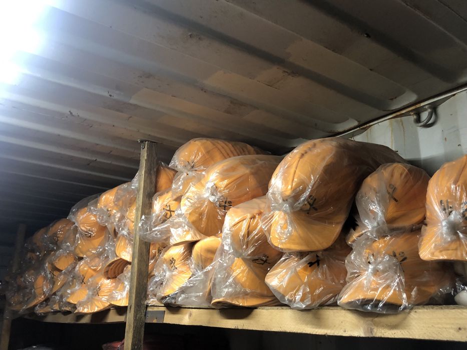 Кепки оптом очень по хорошей цене