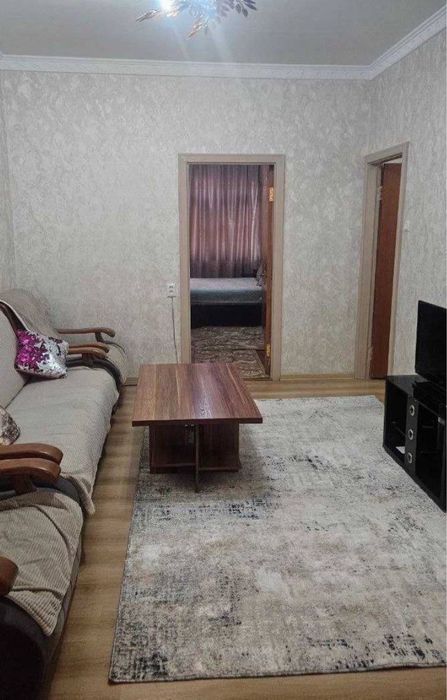 Чиланзар 6кв Метро М Улугбек 2 комн срочно