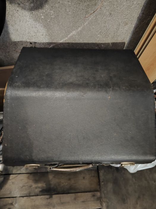 Акордеон Weltmeister 80 баса