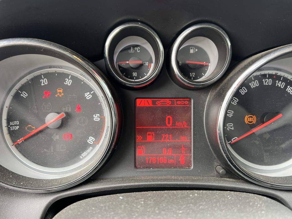 Dezmembrari piese Opel Astra  J 1.6d 110cp E6 2015 Piese cu factura si garantie!