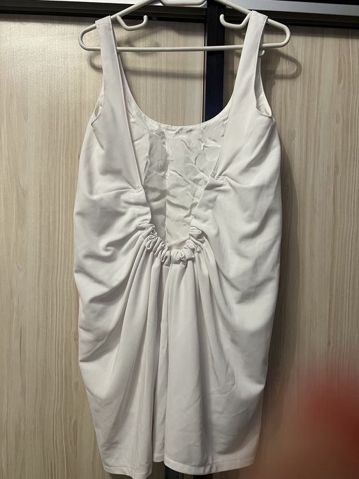 Рокли ежедневни, официални