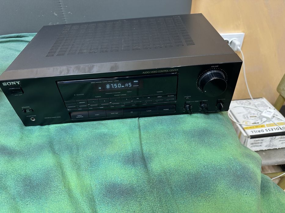 Продавам дек SONY ресивер SONY и тонколони JAMO