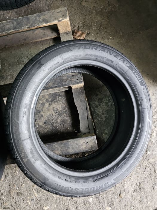 2 anvelope vara 225 50 18 Bridgestone 6mm