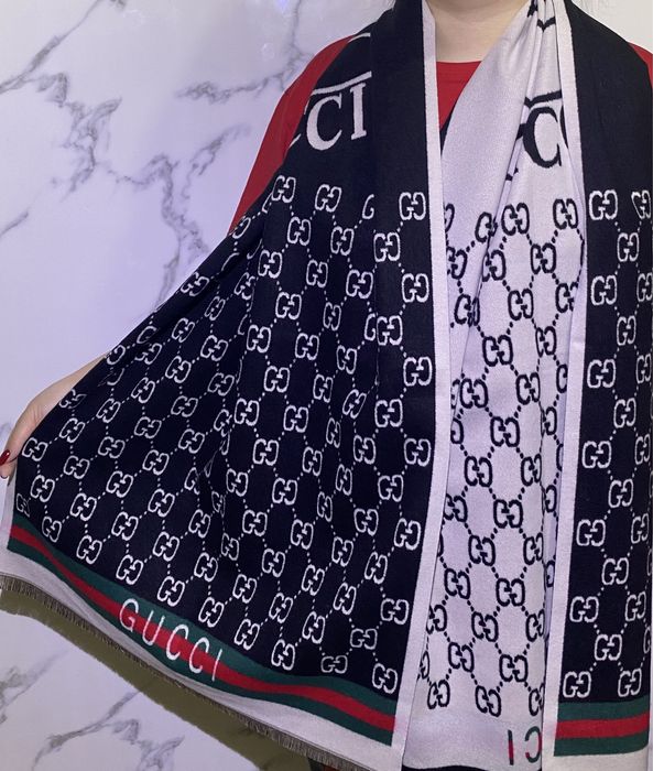 Продам новый палантин (шарф)