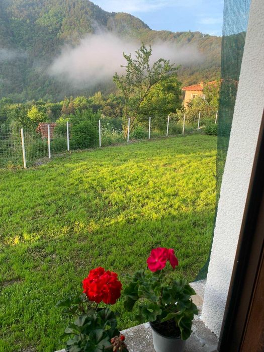 Продава се Къща в с. Средногорци, Област Смолян - 90 кв.м за 889 €/кв.м - Снимка #13