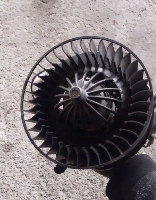 210 мерседес бенз винтилятор печки