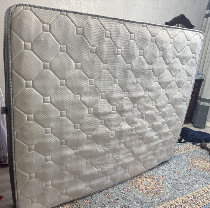 Матрас 160х200 состояние б/у