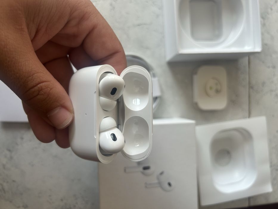 Casti Apple Airpods generatia 2.
