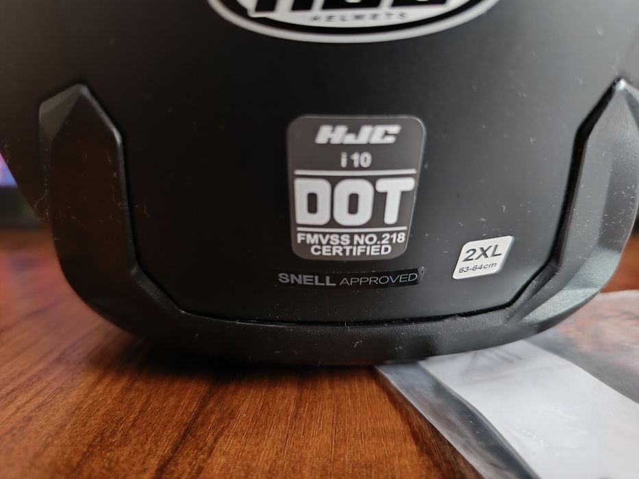Мото шлем от бренда HJC i 10