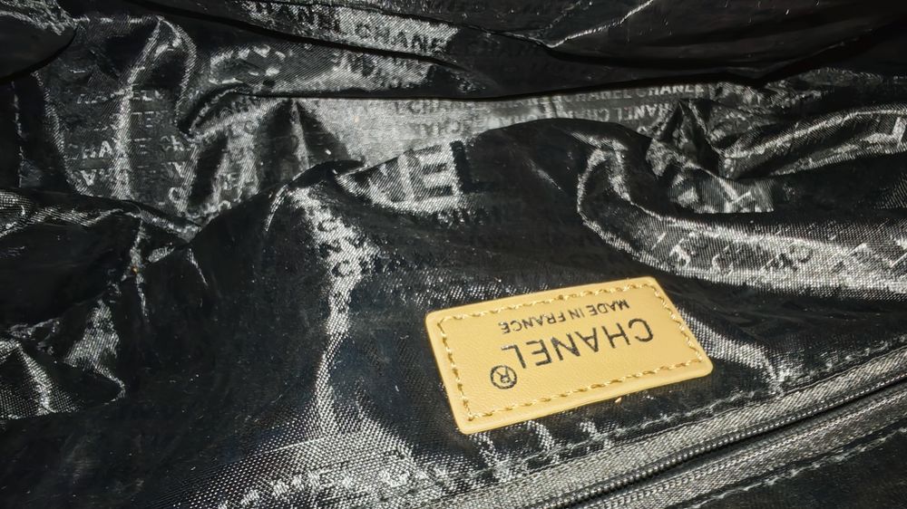 Geantă Chanel Deauville de vară