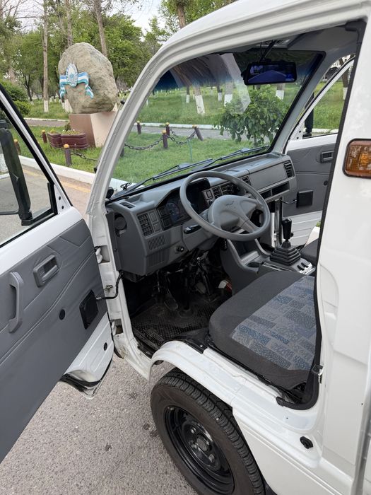 Labo 2025yil 13000km toza 13diska balon yengi shumka pul registrator