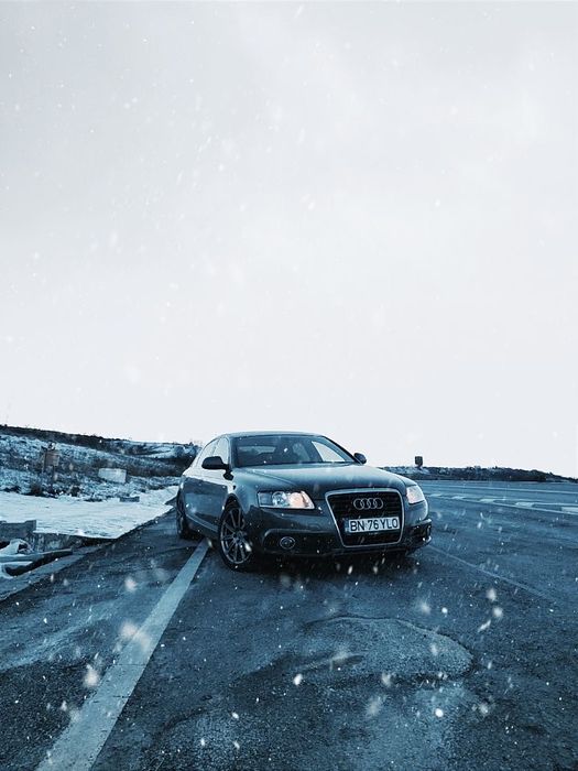 Audi A6 C6  2010    2.0 TDI. S-line