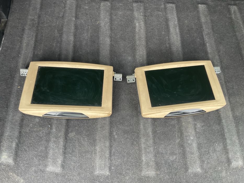 Ecran Afisaj ecran mic Tetiere BMW 7 F01 F02 F03 F04 stare perfecta de functionare instalatie electrica inclusa