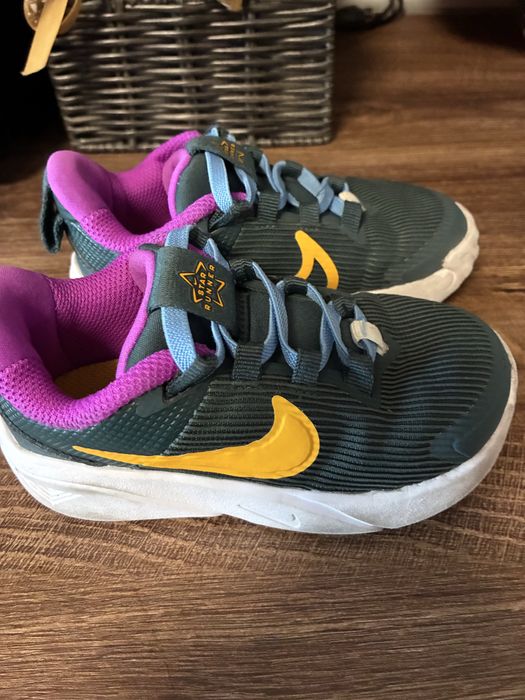 Детски маратонки NIKE, 24 номер