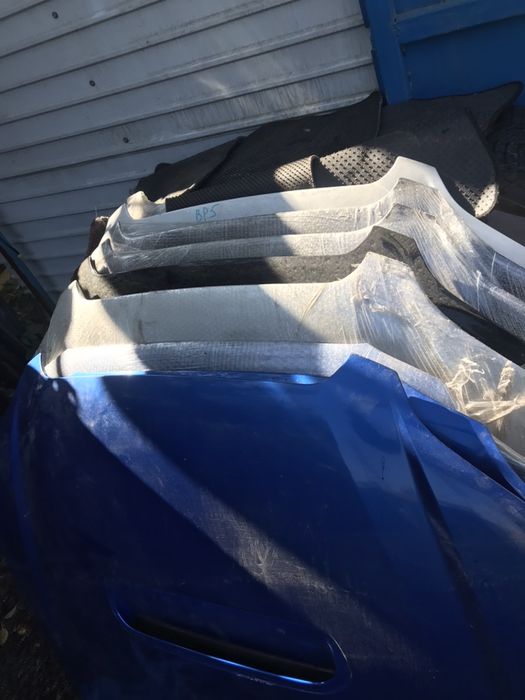 Капот субару