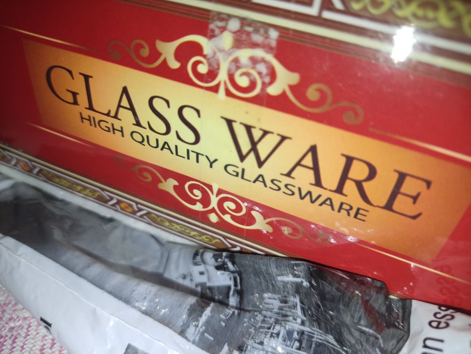 Бокалы фужеры с дизайнерским принтом 
Состояние -новые