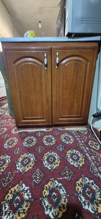 Кухонный мебель .