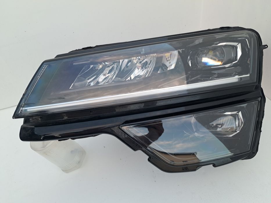 Ляв фар Skoda Karoq Led Шкода Кароя фарове