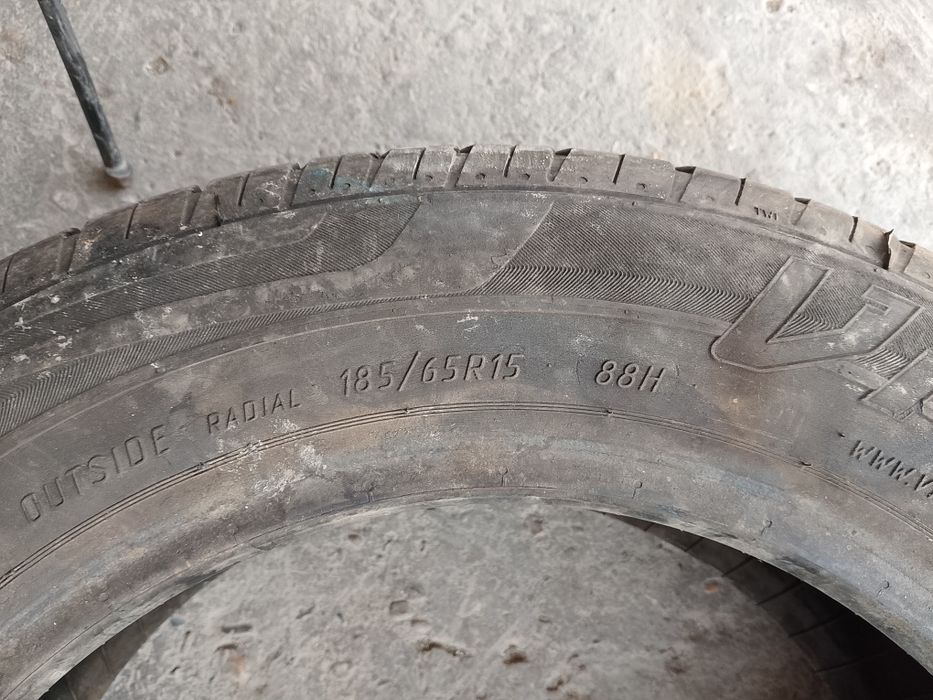 Шины 15 размер хорошем состояние