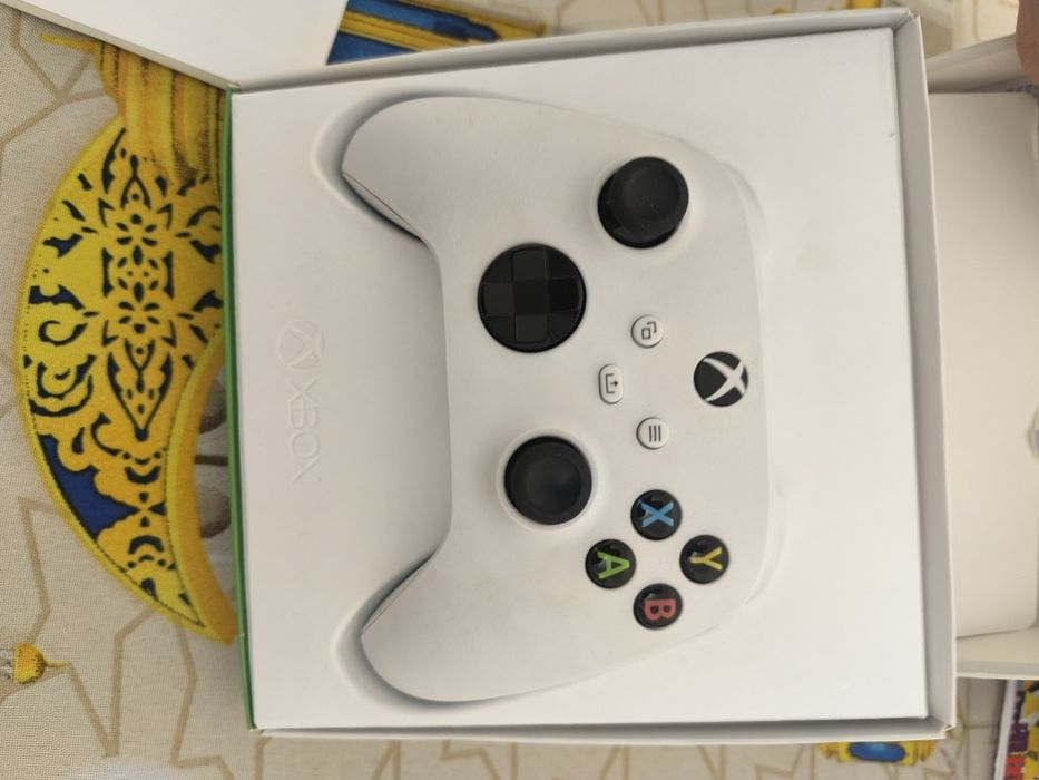 Xbox Series S джостик