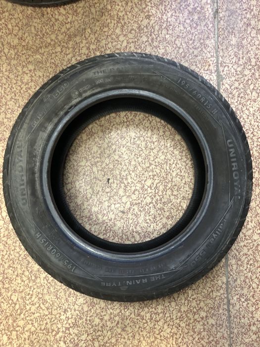 2бр летни гуми Uniroyal raintyre 195 60 15