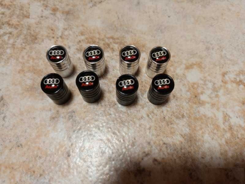 Капачки за винтили 4бр с лого