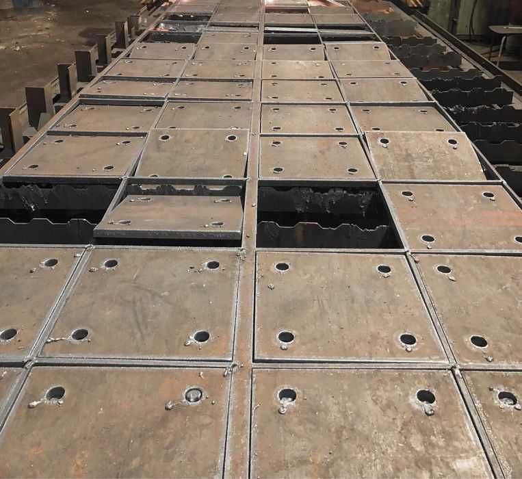 Лазерни резка Листогип Плазма рез услуга и Токарный и Фрезерный Услуги