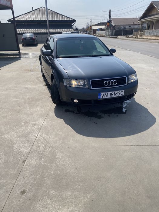 Vand audi a4 b6! Fac si schimb cu dubita