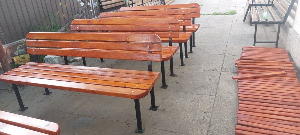 Banci pt parc amenajare urbana