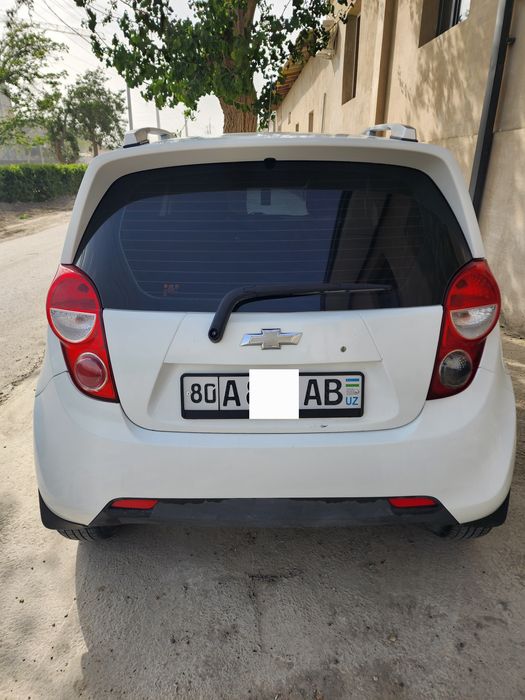 Chevrolet Spark 2011 — 2