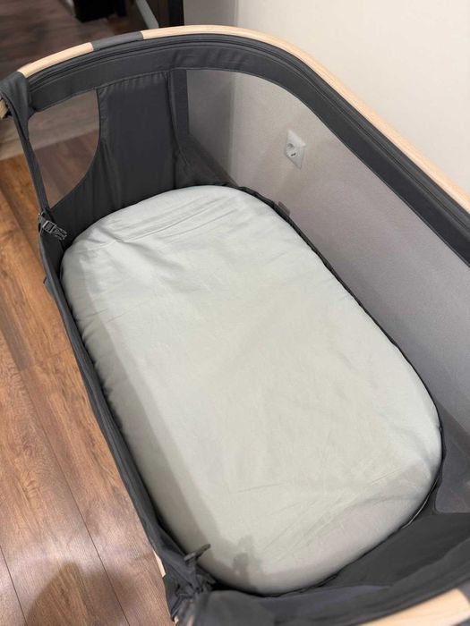 Maxi Cosi Lora Air Next To Me кошара