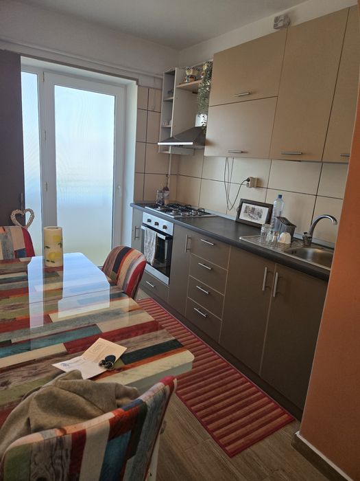 De vânzare apartament 2 camere – Câmpina, str. Tudor Vladimirescu nr.