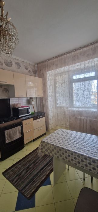 Квартира часы,ночь,сутки.