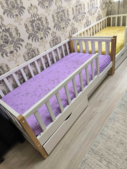 Продам кровать детскую