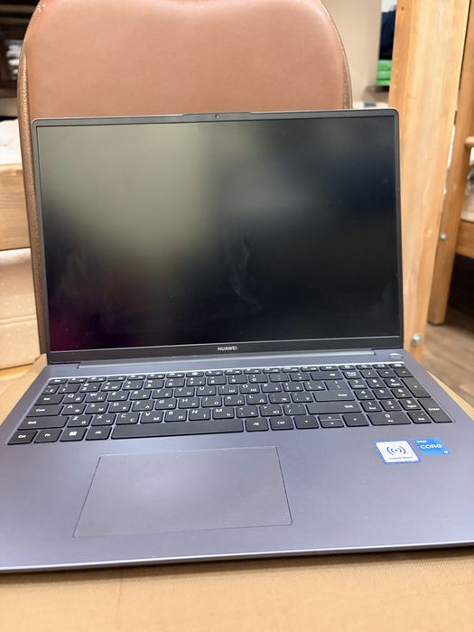 Ноутбук HUAWEI (Windows 11)