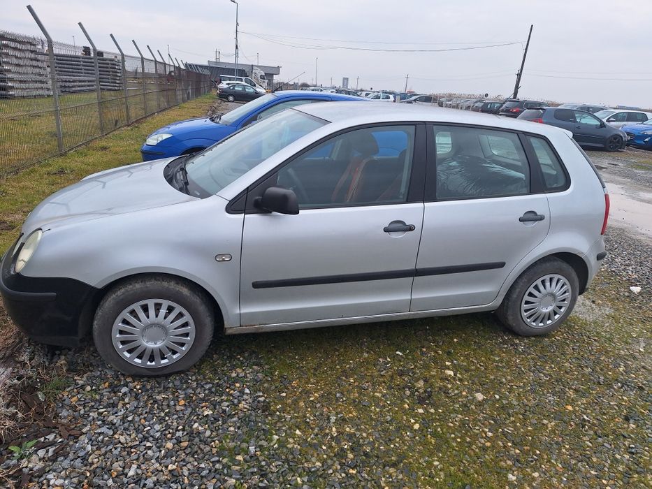 Vând Volkswagen Polo 1,2 benzină