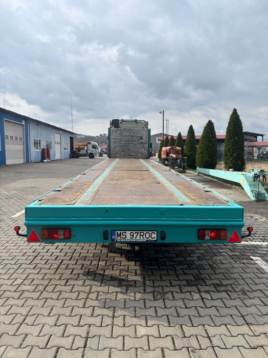 Platformă trailer agabaritic