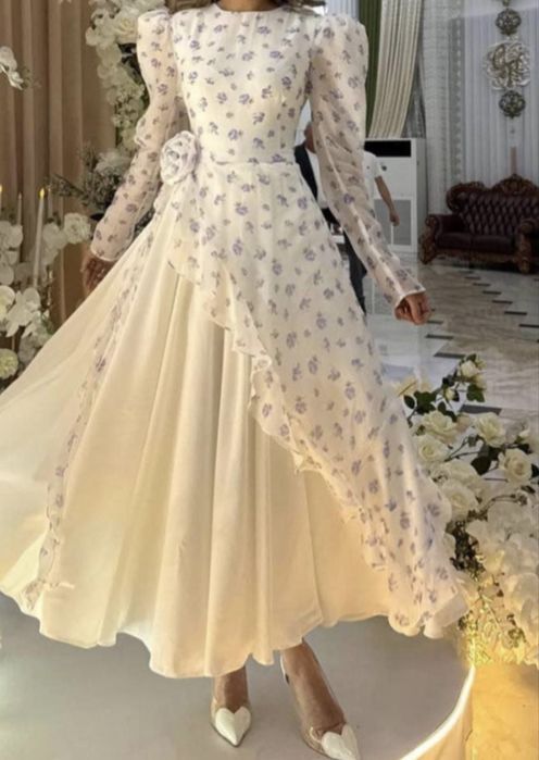 продается новое платье в пол