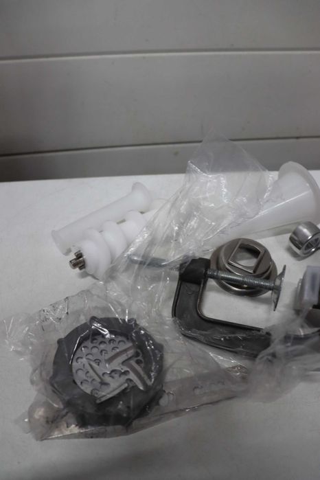 Месомелачка Metaltex, алуминий, сребриста, 10x14x26,5 см, лек ДЕФЕКТ