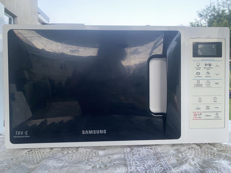 Микроволновка Samsung