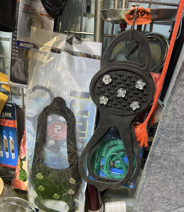 Ледоходы .Анигололёд .шипы на обувь