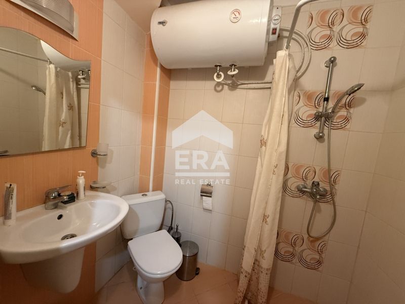 Дава се под наем Двустаен апартамент в Варна, Чайка - 60 кв.м за 520 € - Снимка #11