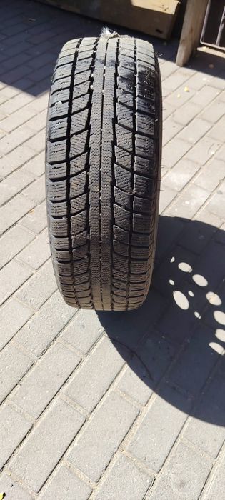Продам зимние шины