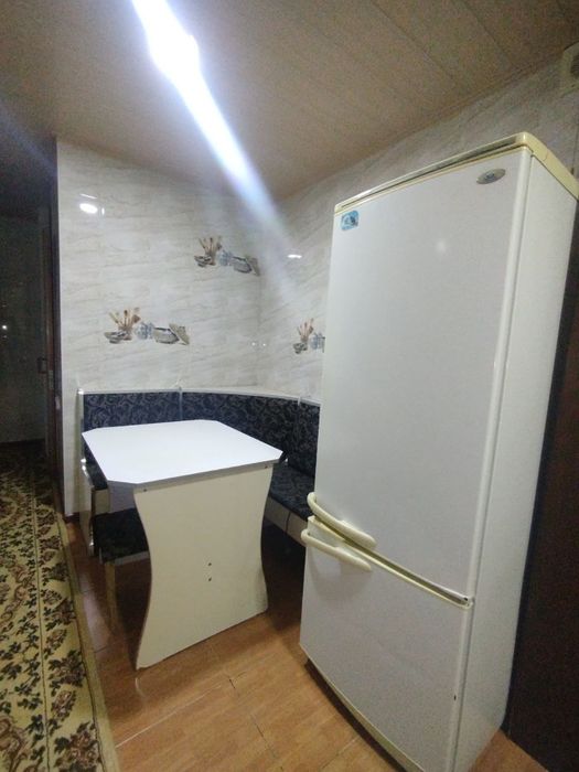 Ijaraga kvartra beriladi Marxabo totus orqasda 2 xona 1 etaj