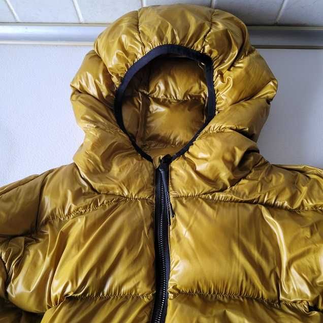 Geaca puffer lucioasa unisex XL cu gluga nou