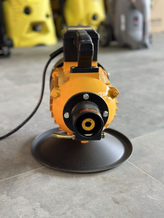 Глубиний вибратор матор Glubinniy Vibrator arenda yoq