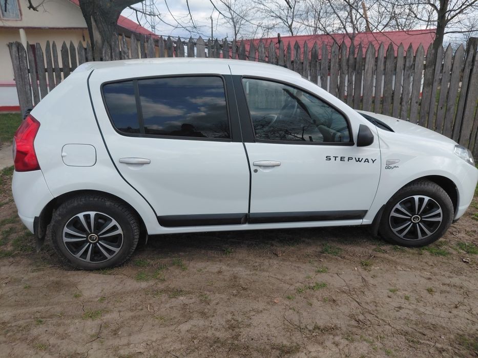 Dacia sandero 1.2 benzina