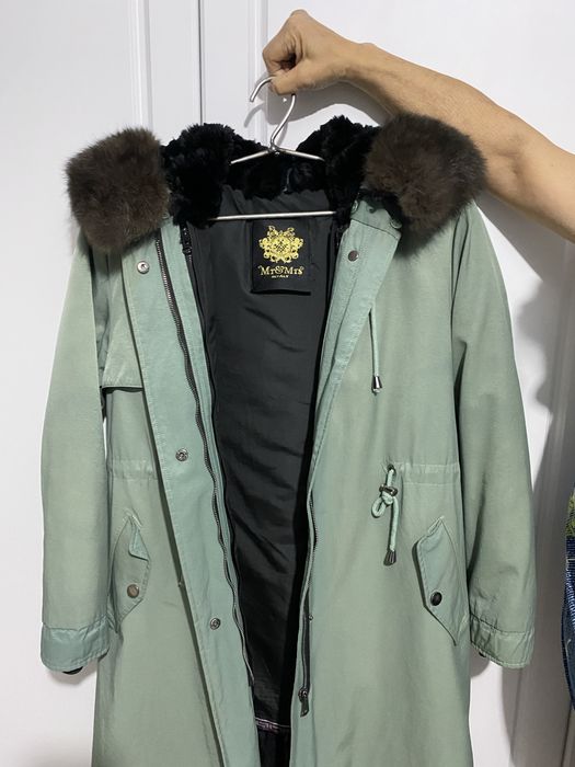 Продам парку с доставкой